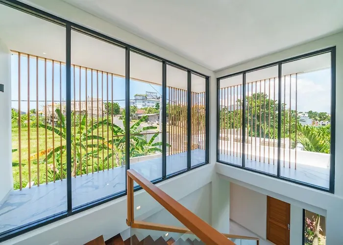 Villa Besso Padonan - Modern & Minimalist 2br In Canggu!